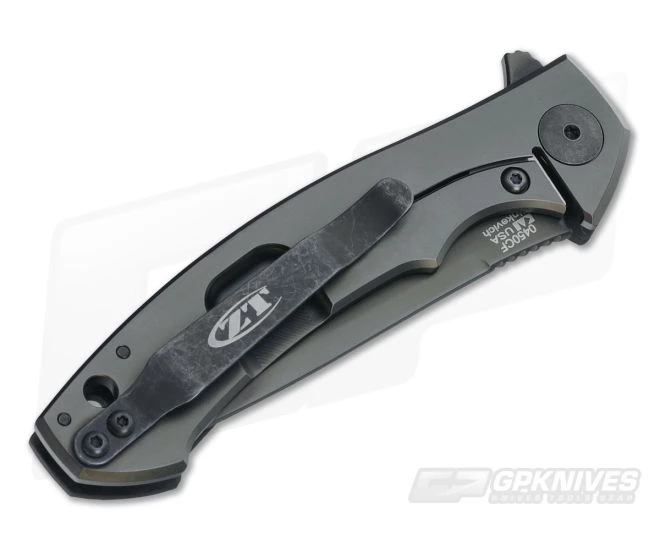 Zero Tolerance 0450CF Carbon Fiber Flipper 4 Zero Tolerance 0450CF Carbon Fiber Flipper - Image 2