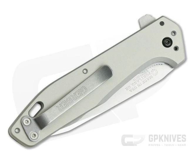 Gerber Fastball Urban Grey Stonewashed S30V Bearing Pivot Flipper 30-001611 4 Gerber Fastball Urban Grey Stonewashed S30V Bearing Pivot Flipper 30-001611 - Image 2